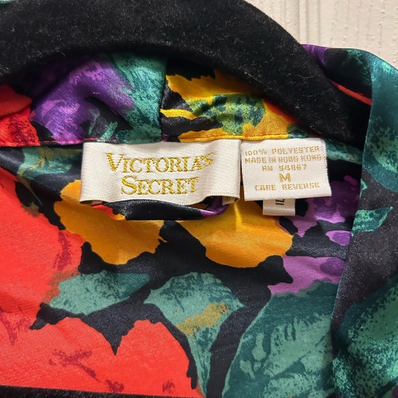 Victoria’s Secret- Floral Gown and Matching Robe- Size Medium - Picture 8 of 11